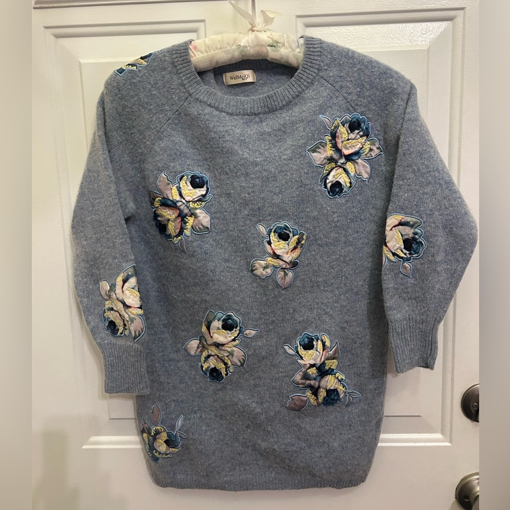 ๐Floral Embroidered 80% Wool Sweater๐ Womenโs Small/Medium
